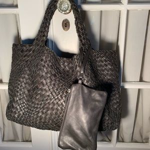 Black woven tote